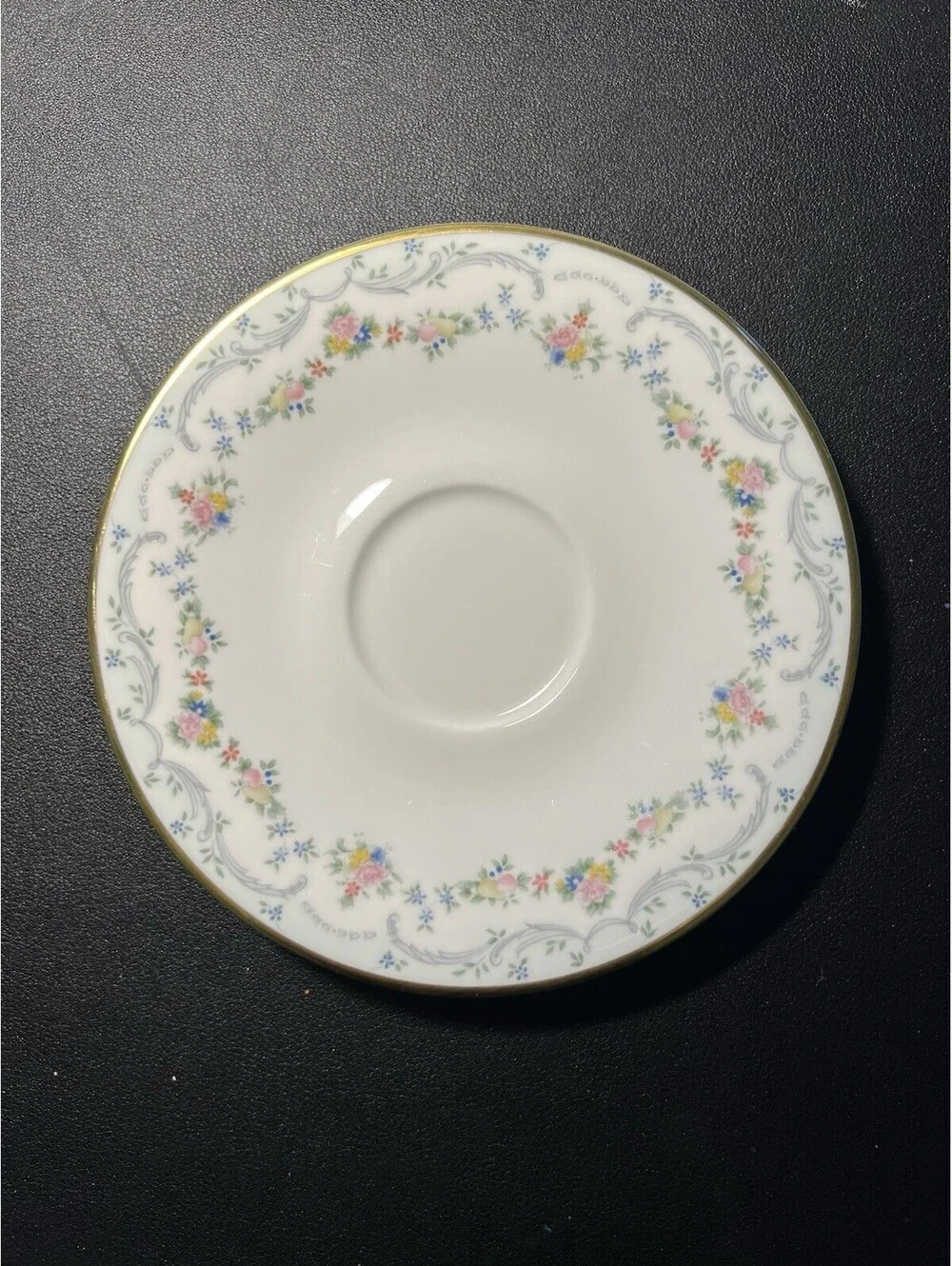 Royal Doulton England 1980s Set Of 6 Saucers Candice Bone China, 6”